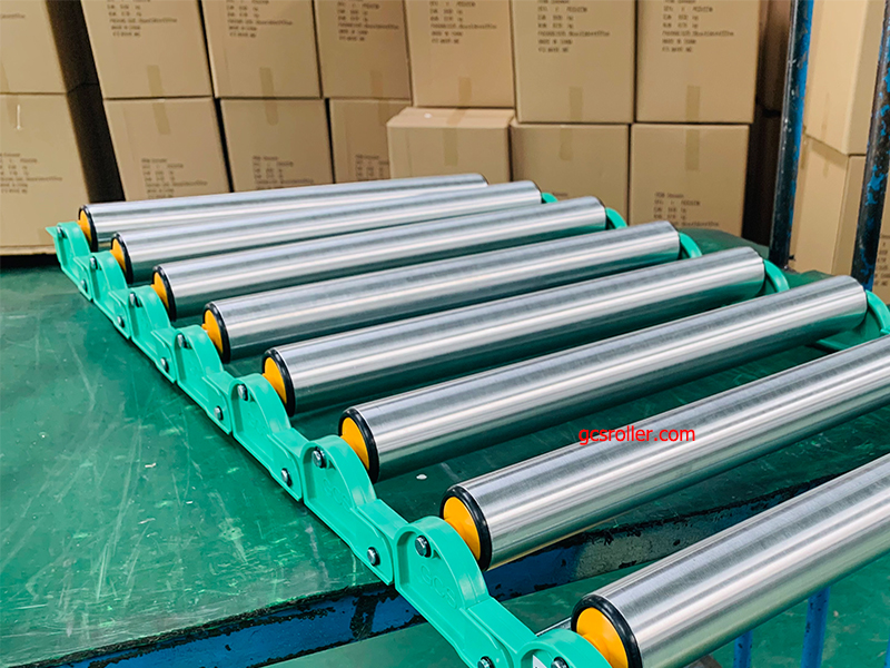 မရွေ့လျားသောကြမ်းပြင် roller conveyors